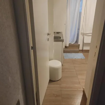 Garden Living Room, Cozy Apartamento