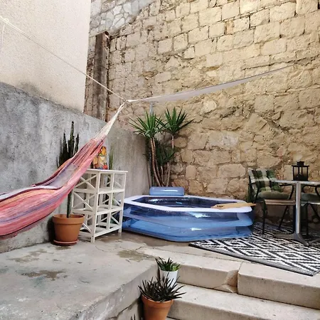 Garden Living Room, Cozy Σπλιτ