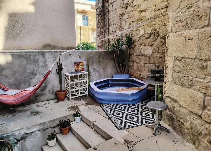 Garden Living Room, Cozy Appartement