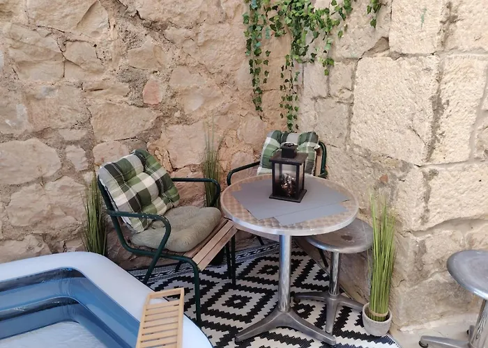 Garden Living Room, Cozy *