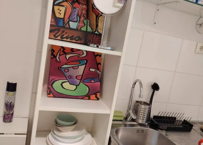 Garden Living Room, Cozy * Split