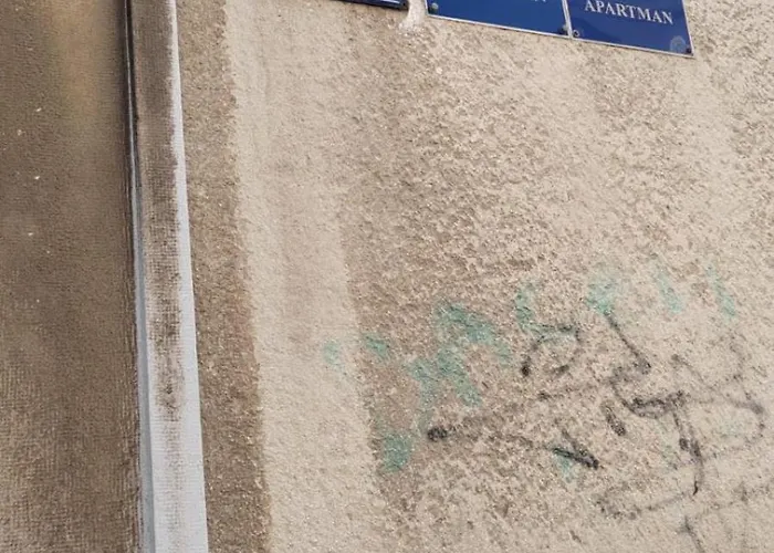 Garden Living Room, Cozy Appartement *